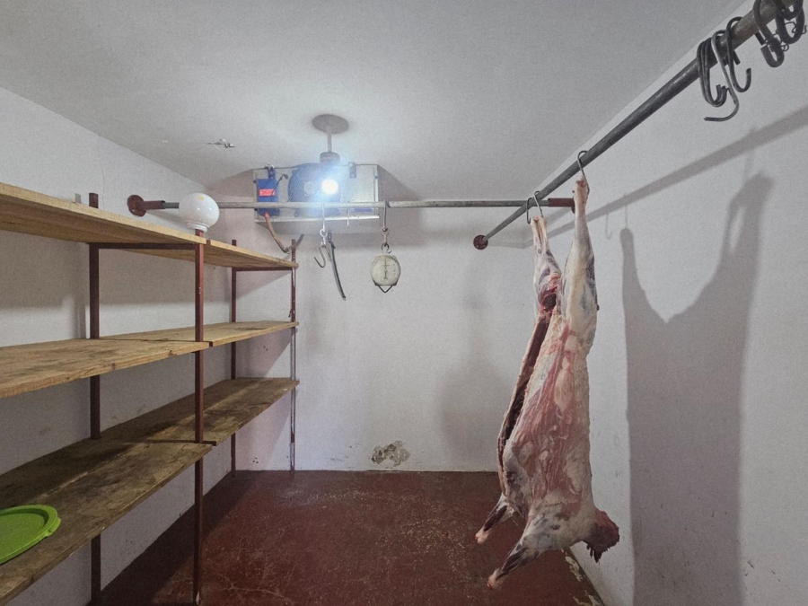 17 Bedroom Property for Sale in Ladybrand Free State